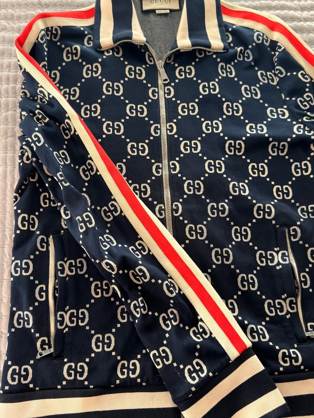 Gucci Navy and Cream GG Logo Track Jacket with Red Shoulder Stripe - Picture 2 of 9